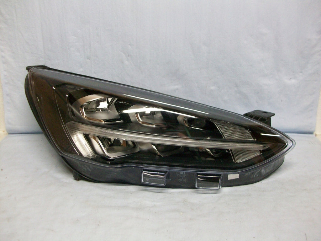 Frontscheinwerfer Ford Focus LED Rechts Scheinwerfer Headlight