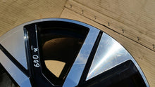 Laden Sie das Bild in den Galerie-Viewer, 1x Alufelge 19 Zoll 7.5" 5x108 50,5ET 32243375 Volvo Xc40 Rim Wheel