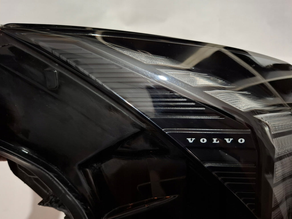 Frontscheinwerfer Volvo 80000628 LED Rechts Scheinwerfer Headlight SCH2222815082cb