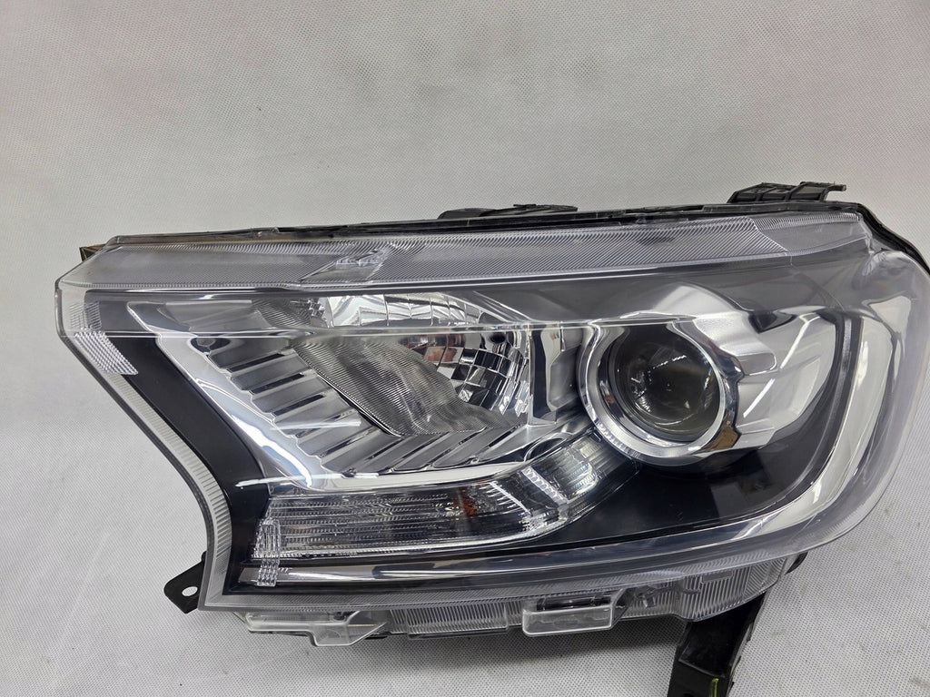 Frontscheinwerfer Ford Ranger 13W02930A Ein Stück (Rechts oder Links) Headlight SCH7729556317ta