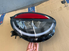 Laden Sie das Bild in den Galerie-Viewer, Frontscheinwerfer Fiat 600 522075570 Rechts Scheinwerfer Headlight SCH1108015113pa