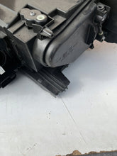 Load image into Gallery viewer, Frontscheinwerfer VW Passat 3J1941006 LED Rechts Scheinwerfer Headlight SCH7961722015xv