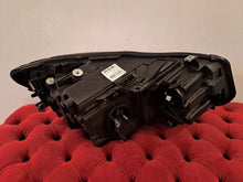 Laden Sie das Bild in den Galerie-Viewer, Frontscheinwerfer BMW 2 F45 F46 8738646-04 8738645-04 Ein Satz Headlight SCH8082608545tn