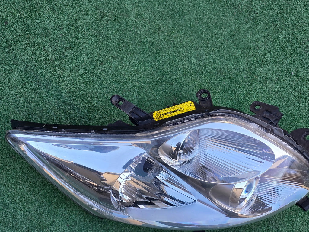 Frontscheinwerfer Toyota Auris 81110-02490 Xenon Rechts Scheinwerfer Headlight