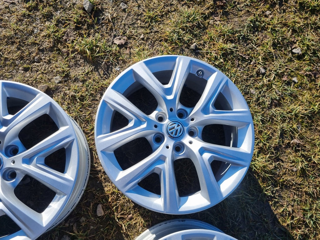 4x Alufelge 17 Zoll 6.5" 5x112 39ET Silber 6856076 Audi Rim Wheel FEL4289197198ew