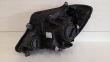Load image into Gallery viewer, Frontscheinwerfer Mercedes-Benz Sprinter A906820461 Rechts Headlight