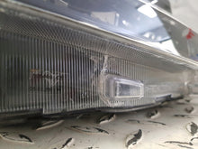 Laden Sie das Bild in den Galerie-Viewer, Frontscheinwerfer Seat I Ibiza 6F1941007C Full LED Ein Stück (Rechts oder Links)