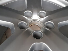 Load image into Gallery viewer, 1x Alufelge 19 Zoll 9.0&quot; 5x112 44ET Glanz Silber 4E0601025 Audi A8 Rim Wheel