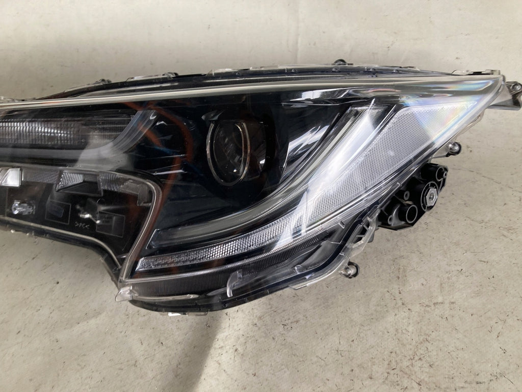 Frontscheinwerfer Toyota Corolla 81150-02S70 LED Links Scheinwerfer Headlight SCH9019478221xn