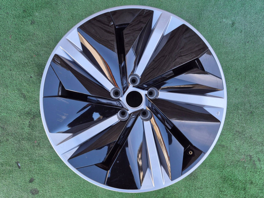 1x Alufelge 19 Zoll 5x114.3 Nissan X-Trail I Rim Wheel FEL7757918316iu