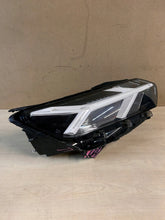 Laden Sie das Bild in den Galerie-Viewer, Frontscheinwerfer Dacia Sandero III 260107978R Rechts Scheinwerfer Headlight SCH5276087833jz