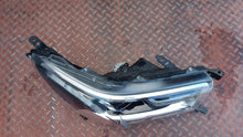 Load image into Gallery viewer, Frontscheinwerfer Toyota Hilux VIII 81110-0KP41 1EJ-923363-040A LED Rechts SCH6354284463iq