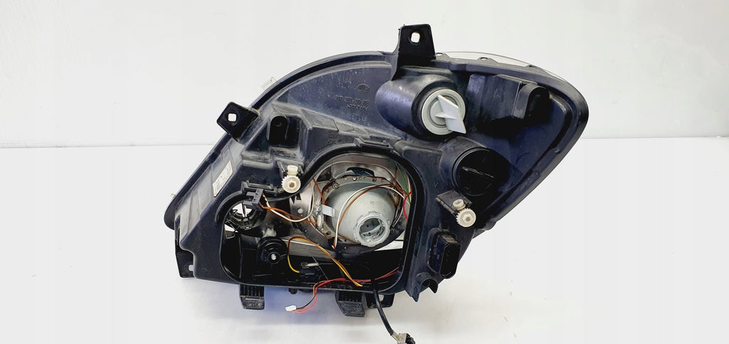 Frontscheinwerfer Mercedes-Benz Sprinter A9068201061 Xenon Rechts Headlight SCH8846263454ya