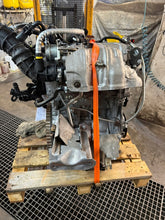Laden Sie das Bild in den Galerie-Viewer, Motor Dacia Renault I H4B400 0.9 TCE 90PS 66kW 80TKm Benzin Engine Komplett MOT3173102790aw