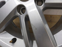 Load image into Gallery viewer, 1x Alufelge 16 Zoll 6.5" 5x112 50ET Glanz Silber 5K0601025AM VW Golf Vi FEL2980771635gw