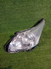 Laden Sie das Bild in den Galerie-Viewer, Frontscheinwerfer Toyota Avensis CSC28128 Links Scheinwerfer Headlight SCH8610458345gk