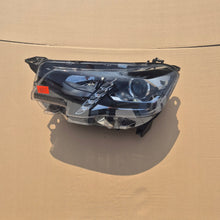 Laden Sie das Bild in den Galerie-Viewer, Frontscheinwerfer Peugeot Rifter 9816827280 Links Scheinwerfer Headlight SCH7427778019yf