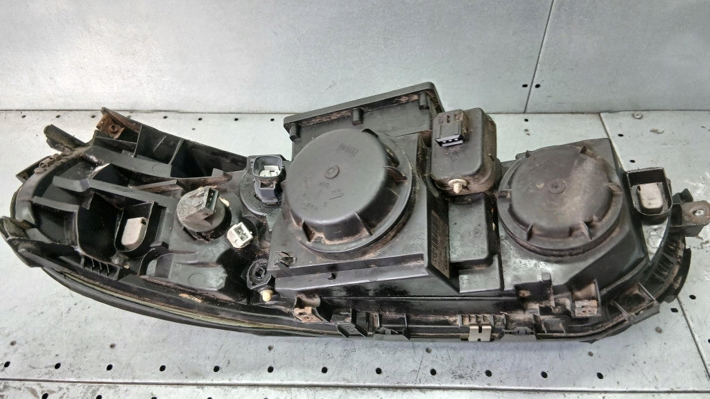 Frontscheinwerfer Volvo V70 II 89008798 Xenon Rechts Scheinwerfer Headlight SCH6166127605dh