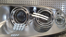 Laden Sie das Bild in den Galerie-Viewer, Frontscheinwerfer VW Touareg 7L6941015BK Xenon Links Scheinwerfer Headlight