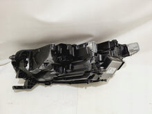 Laden Sie das Bild in den Galerie-Viewer, Frontscheinwerfer Skoda Octavia IV 5E4941016A LED FALSE Scheinwerfer Headlight SCH8843439175zi