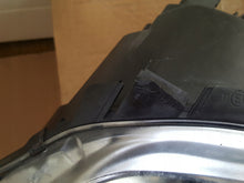 Load image into Gallery viewer, Frontscheinwerfer VW Touran 1T0941031F Xenon Ein Stück (Rechts oder Links)