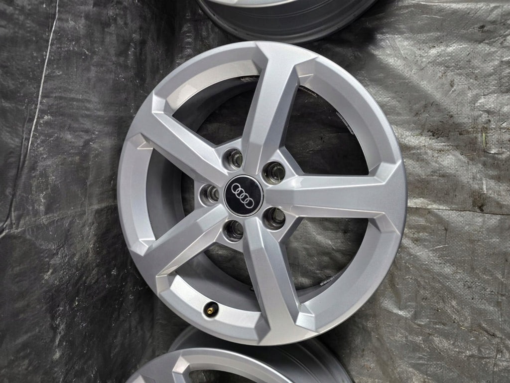 1x Alufelge 16 Zoll 6.0" 5x112 43ET Glanz Silber 81A071496A Audi Rim Wheel FEL6382692737fc