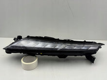 Laden Sie das Bild in den Galerie-Viewer, Frontscheinwerfer Mitsubishi Eclipse Cross EDM922-05010 LED Links Headlight