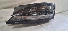 Laden Sie das Bild in den Galerie-Viewer, Frontscheinwerfer Skoda Fabia III 6V1941015F LED Links Scheinwerfer Headlight SCH9866241761er