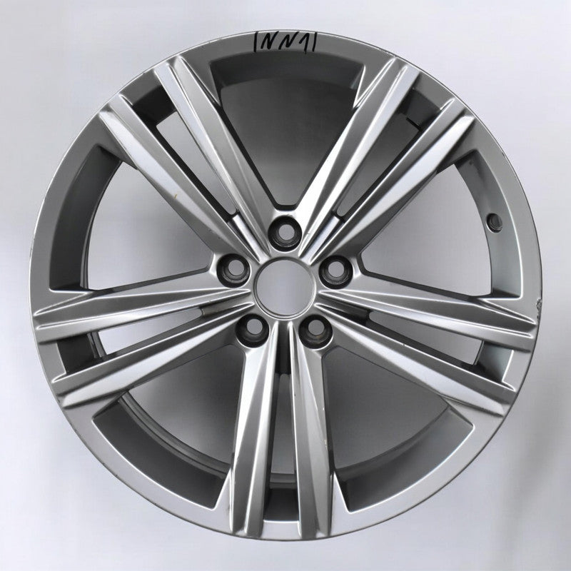 1x Alufelge 17 Zoll 6.5" 5x100 39ET Matt Grau 2GM601025G VW T-Cross Rim Wheel