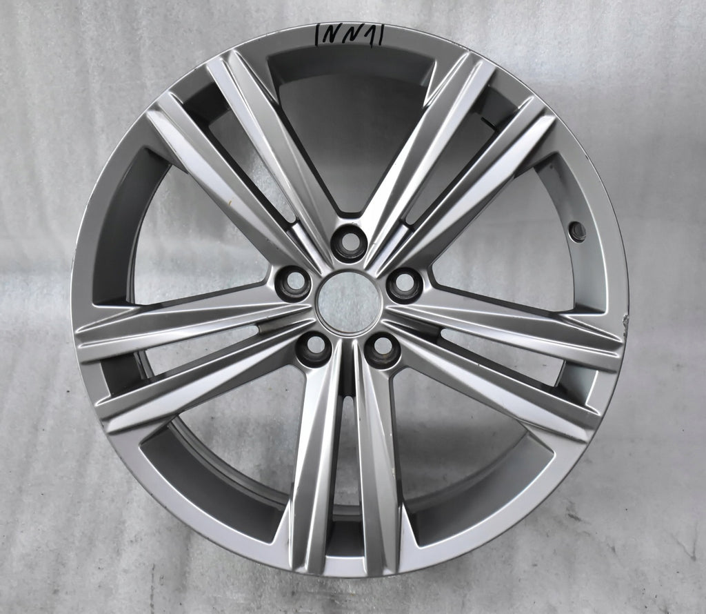 1x Alufelge 17 Zoll 6.5" 5x100 39ET Matt Grau 2GM601025G VW T-Cross Rim Wheel