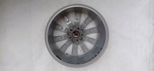 Laden Sie das Bild in den Galerie-Viewer, 1x Alufelge 17 Zoll 7.0" 5x112 40ET Glanz Silber 3G0601025D VW Passat B8 FEL5762210683ao