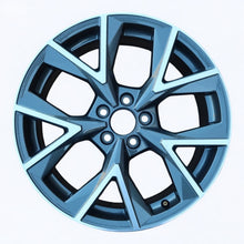 Load image into Gallery viewer, 1x Alufelge 17 Zoll 7.0&quot; 5x112 43ET 82A601025 Audi A1 Rim Wheel