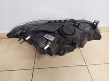 Laden Sie das Bild in den Galerie-Viewer, Frontscheinwerfer BMW 2 F22 F23 7304461 Xenon Links Scheinwerfer Headlight