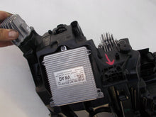 Laden Sie das Bild in den Galerie-Viewer, Frontscheinwerfer Skoda Octavia 03011182330 5E4941015A Links Headlight SCH6728111244sk