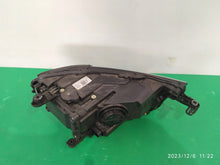 Laden Sie das Bild in den Galerie-Viewer, Frontscheinwerfer VW T-Roc 2GA941035P Full LED Links Scheinwerfer Headlight SCH3298923301db