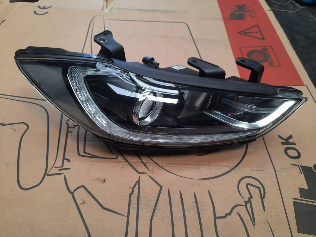 Frontscheinwerfer Hyundai Elantra 92102-F2100 LED Rechts Scheinwerfer Headlight