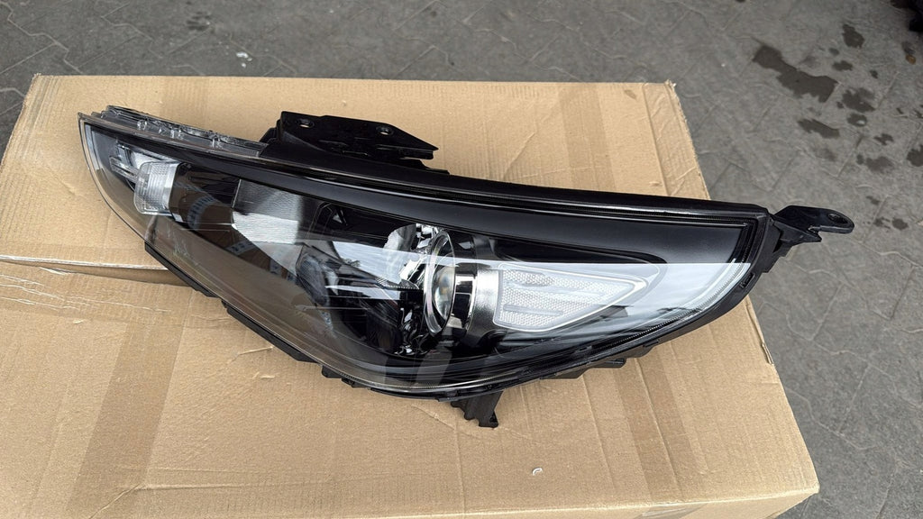 Frontscheinwerfer Hyundai I30 92101-G4060 Links Scheinwerfer Headlight SCH2190509972ca