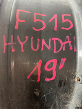Load image into Gallery viewer, 1x Alufelge 19 Zoll 7.5" 5x114.3 53ET 52910-D7410 Hyundai Santa I Tucson FEL1549492168qn
