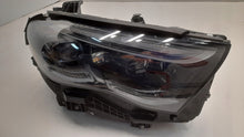 Laden Sie das Bild in den Galerie-Viewer, Frontscheinwerfer Mercedes-Benz A2149064202 Rechts Scheinwerfer Headlight