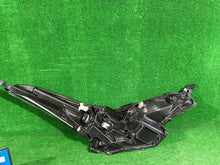 Laden Sie das Bild in den Galerie-Viewer, Frontscheinwerfer Toyota C-Hr 81150F4031 Links Scheinwerfer Headlight SCH1400700952hy