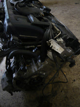 Laden Sie das Bild in den Galerie-Viewer, Motor BMW E39 M52B25 2.3 150PS Benzin Engine Unkomplett