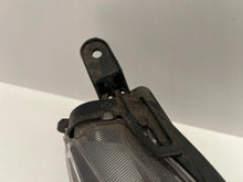 Laden Sie das Bild in den Galerie-Viewer, Frontscheinwerfer Toyota 4 Yaris KO-8EU Rechts Scheinwerfer Headlight