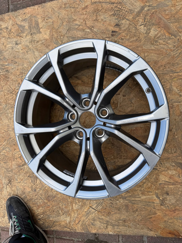 1x Alufelge 17 Zoll 7.5" 5x112 30ET 6883518 BMW Rim Wheel FEL3879268566mb