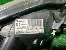 Laden Sie das Bild in den Galerie-Viewer, Frontscheinwerfer Toyota Aygo 81150-0H010-M-CAR Ein Satz Scheinwerfer Headlight SCH9244811622ug