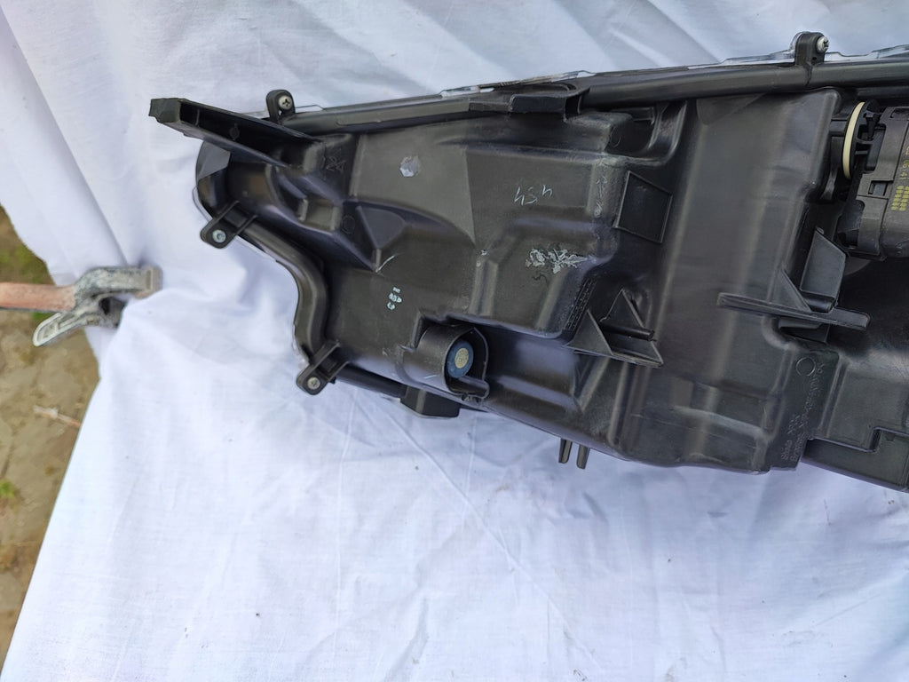 Frontscheinwerfer Toyota Yaris Full LED Rechts Scheinwerfer Headlight SCH7108671118ob