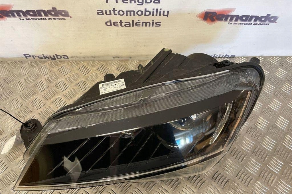 Frontscheinwerfer Skoda Superb III 3V1941015B LED Ein Stück (Rechts oder Links)