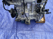 Laden Sie das Bild in den Galerie-Viewer, Motor Peugeot 208 II HN05 10Z1AC 1.2 THP 14TKm Benzin Engine Unkomplett