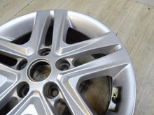 Load image into Gallery viewer, 1x Alufelge 16 Zoll 6.5" 5x114.3 50ET Glanz Silber 52910-J7200 Kia Ceed FEL3754743938fy