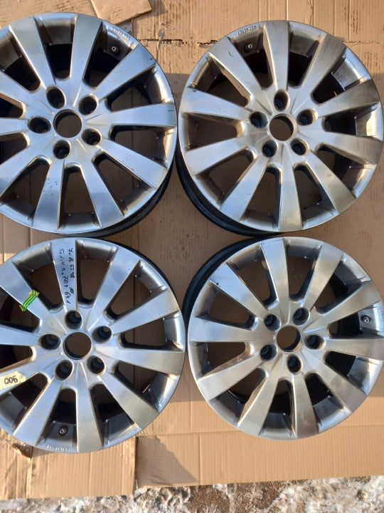 4x Alufelge 16 Zoll 6.5" 5x114.3 48ET TTDZ0GA48 Hyundai I20 I 5 Auris Rim Wheel FEL1571179051qd