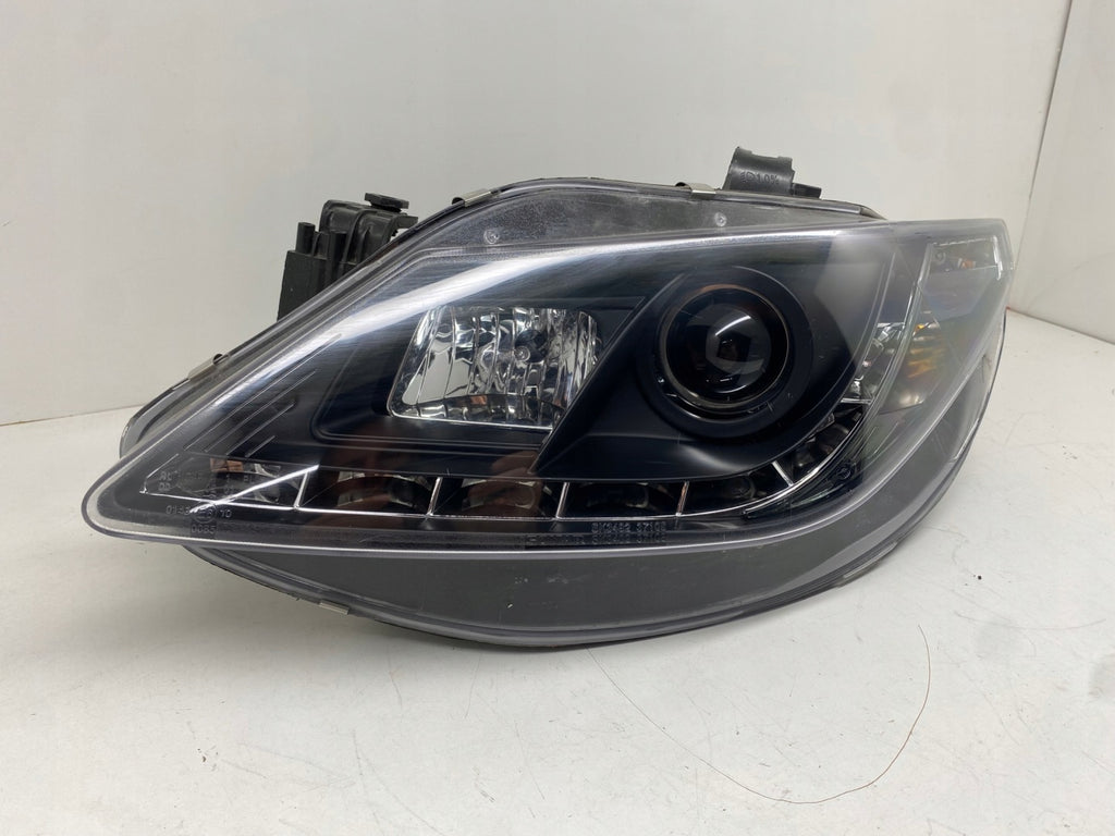Frontscheinwerfer Seat Leon LED Links Scheinwerfer Headlight SCH9850935066ux